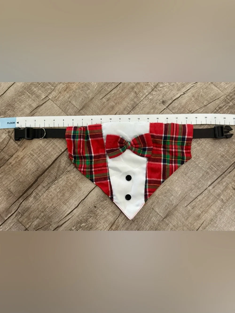 Festive Red Plaid Christmas Dog Tuxedo Bandana Set (2 Pack) – Size Large‎